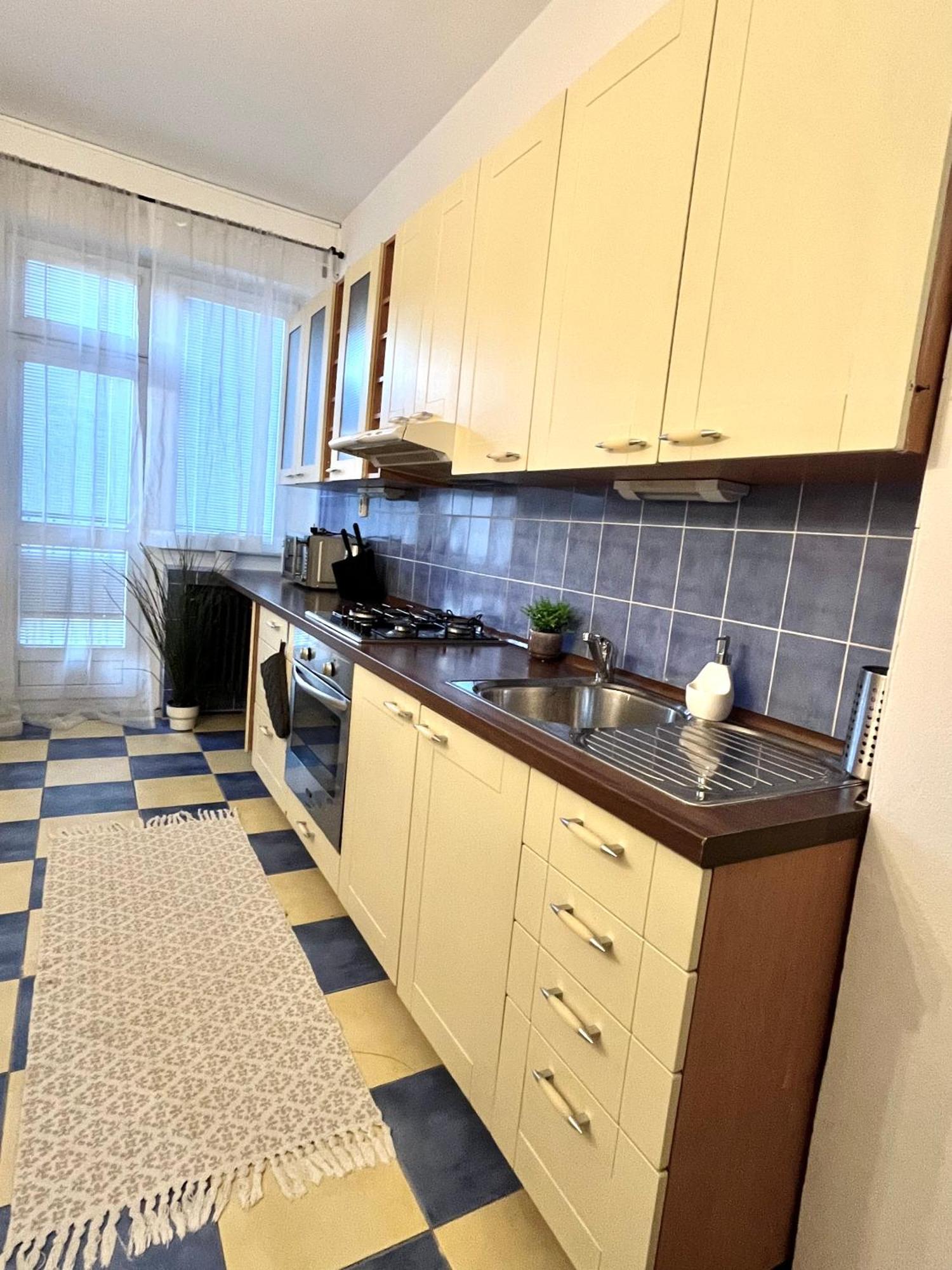 Audrey Hepburn Apartment Cathedral View Top Location Air Conditioned Bratislava Exterior photo
