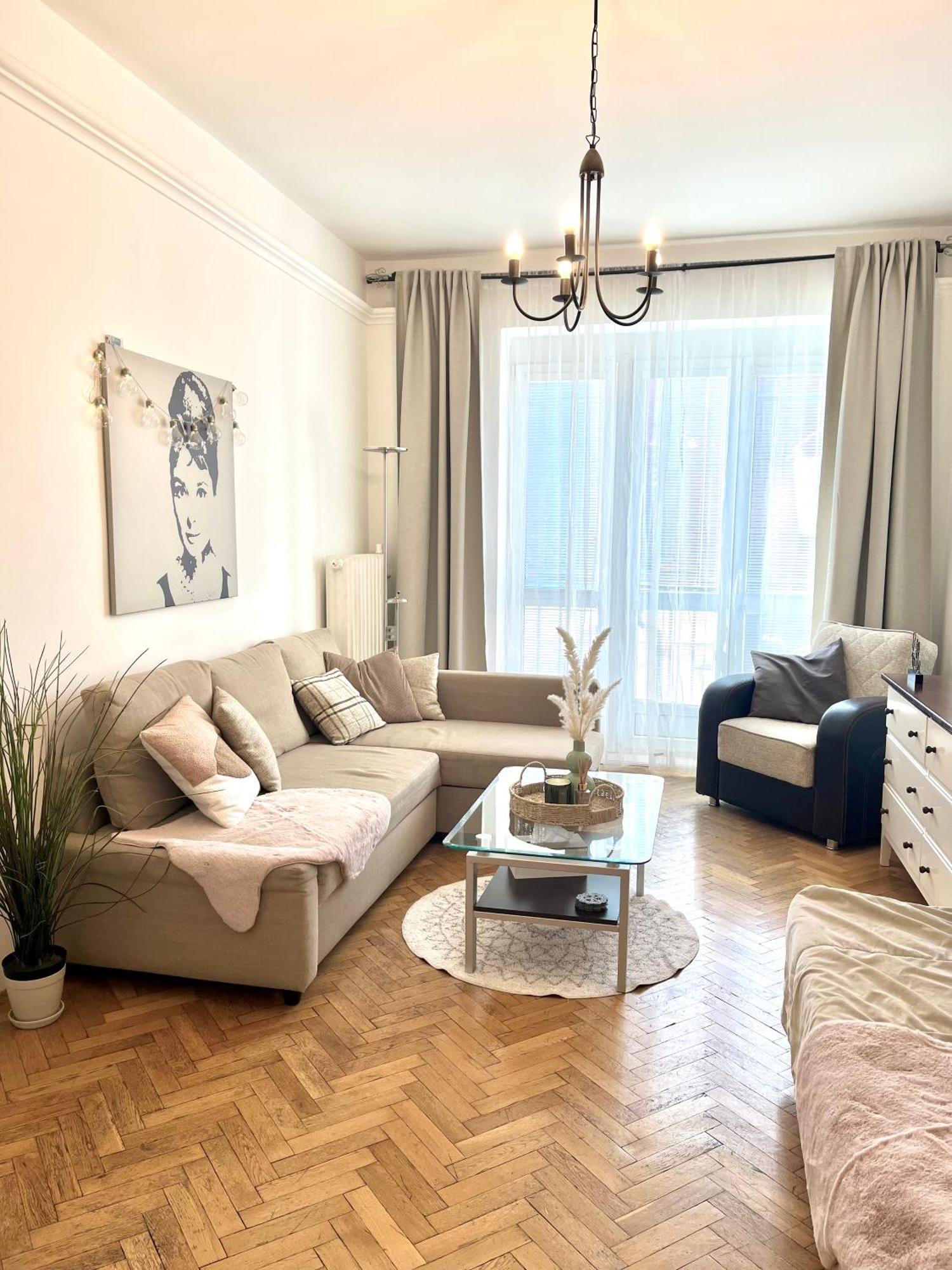 Audrey Hepburn Apartment Cathedral View Top Location Air Conditioned Bratislava Exterior photo